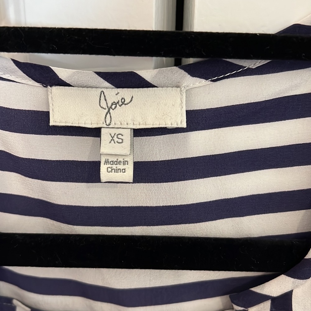 Joie silk tank button down with tie - Picture 3 of 6